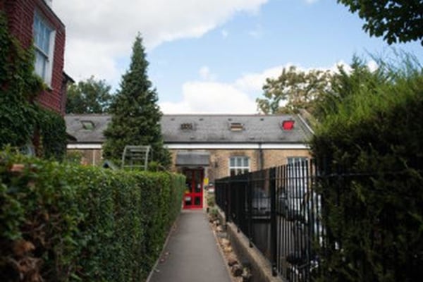 Devonshire Day Nursery (Chiswick), Bennett Street