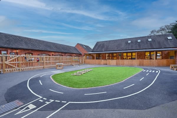 Footsteps Fradley Nursery & Pre-School DE13 7DW