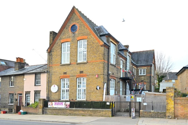 Little Garden The Brentford Day Nursery & Pre-School, Half Acre