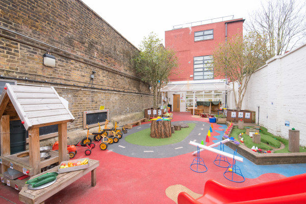 Little Garden The Clapham Day Nursery & Pre-School SW8 3BW