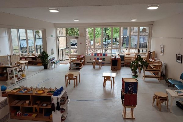 Maria Montessori School - Notting Hill, 28 Powis Gardens