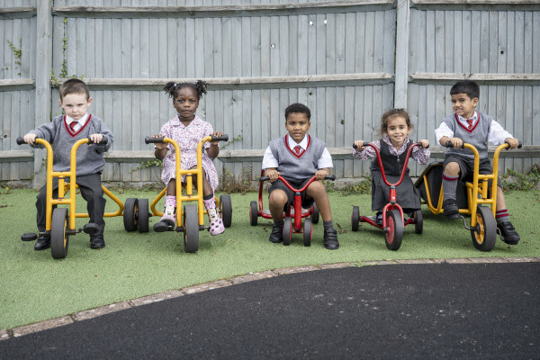 Cumnor House School Nursery, South Croydon, 91 Pampisford Road