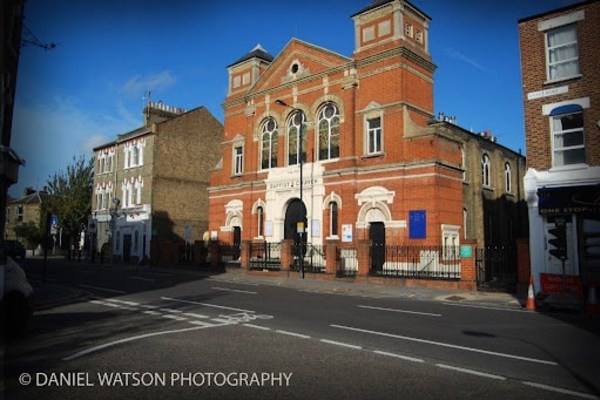 Peques Anglo-Spanish Nursery Schools (Parson Green), Fulham Baptist Church