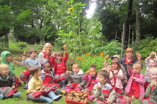 Oakwood House Nursery and Forest School HD3 3AL