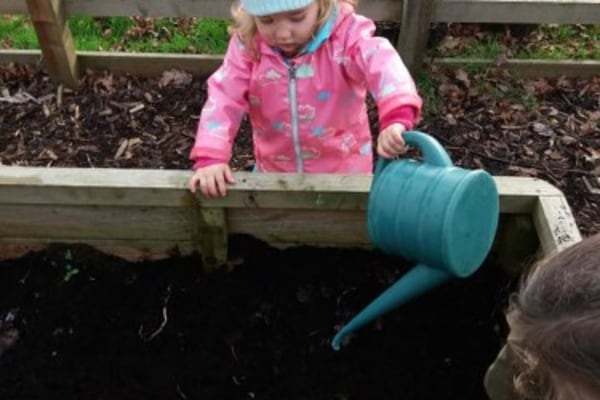 Tops Day Nurseries: Corfe Mullen Nursery BH21 3HD