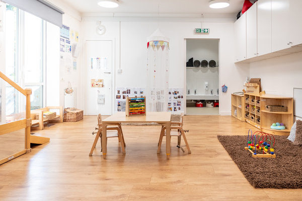 Les Petites Etoiles Bilingual Montessori - Tufnell Park, London