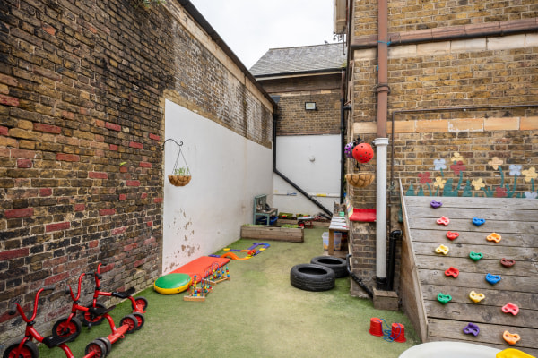 Ladybird Nursery - Penge, London