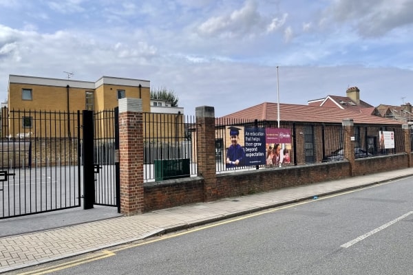 Purple Willows Day Nursery Clapham, 2 Lyham Road