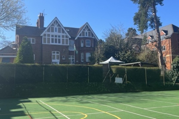 St Edward's Prep School & Nursery, 64 Tilehurst Road