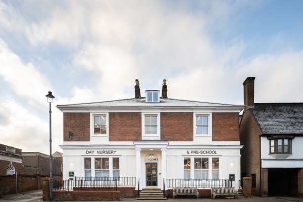 kinderzimmer Berkhamsted, 205 High Street