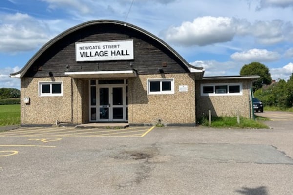 Apple Daycare Newgate Street Village, Newgate Street Village Hall