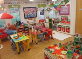 Super Stars Nursery Pre-School - Farnworth / Bolton Childcare