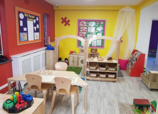 Monkey Puzzle Day Nursery West Acton, 154 Saxon Drive, London W3 0NT ...