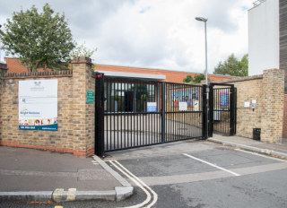 Nurseries belonging to Bright Horizons Richmond Queen's Road Day Nursery and Preschool