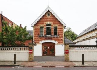 Nurseries belonging to Bright Horizons Wandsworth Common Day Nursery and Preschool