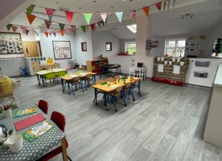 Little Steps Childcare Pontardawe, Swansea, Neath - Port Talbot