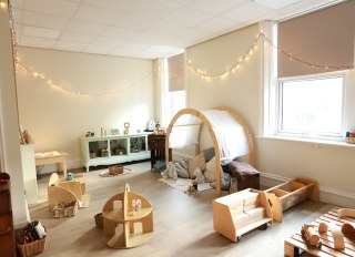 Shining Stars Day Nursery - Clare Road, Halifax, West Yorkshire