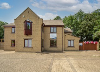 Nurseries belonging to Bright Horizons Witney Day Nursery and Preschool